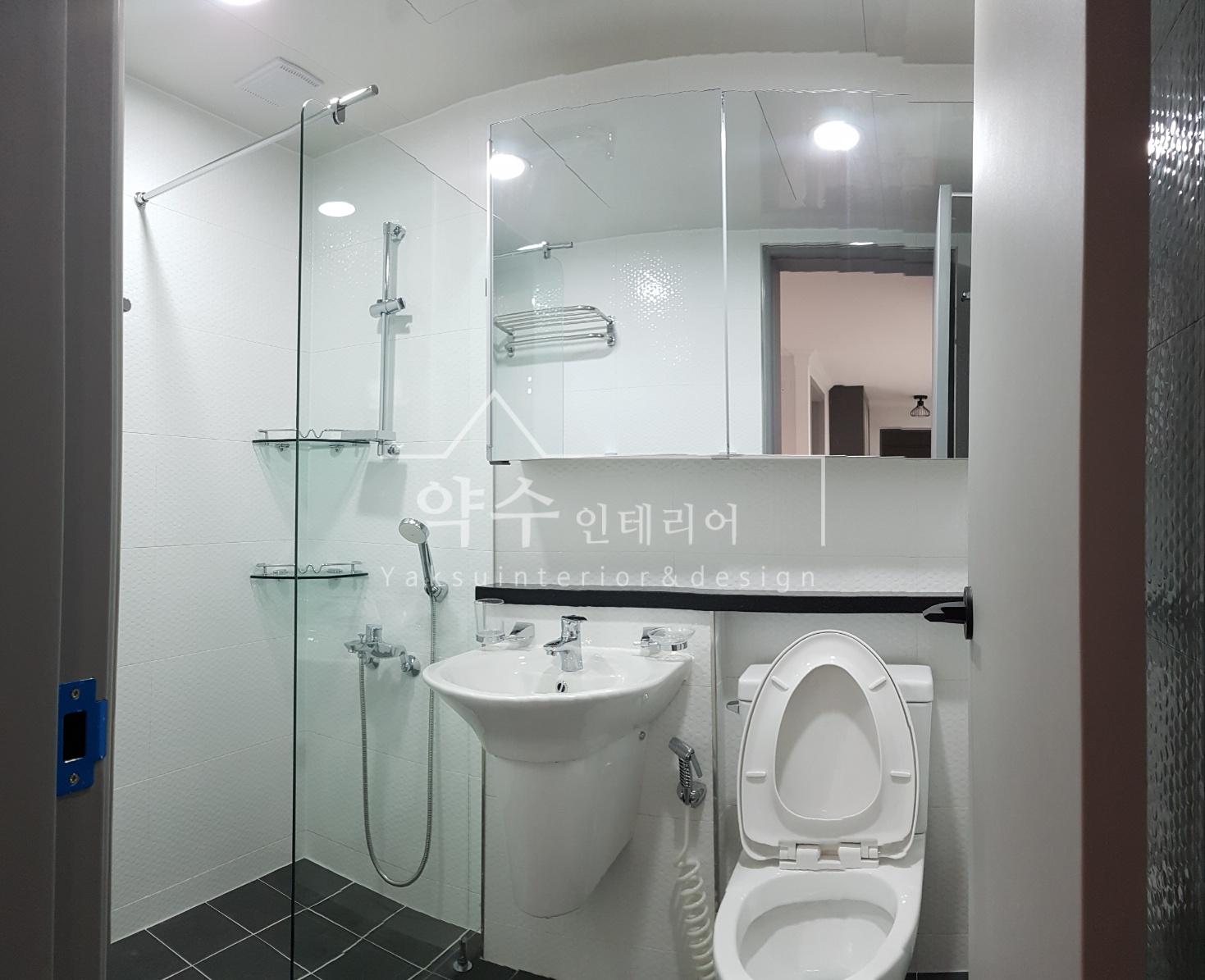 235149625_SmdBe93t_0707838edab8c5f145a04697ed15b7d705ed6168.jpg 이미지크게보기