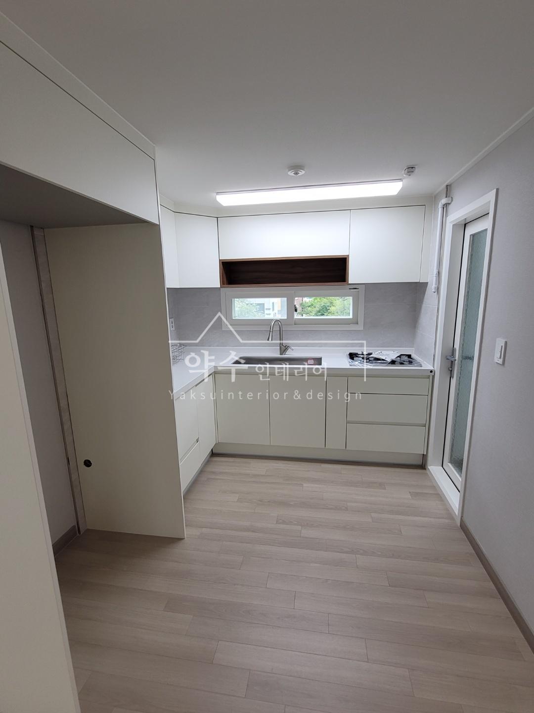 235149625_2V6dI1fH_f1f6652c94e7842fa54f59d724ff06ac284e7415.jpg 이미지크게보기