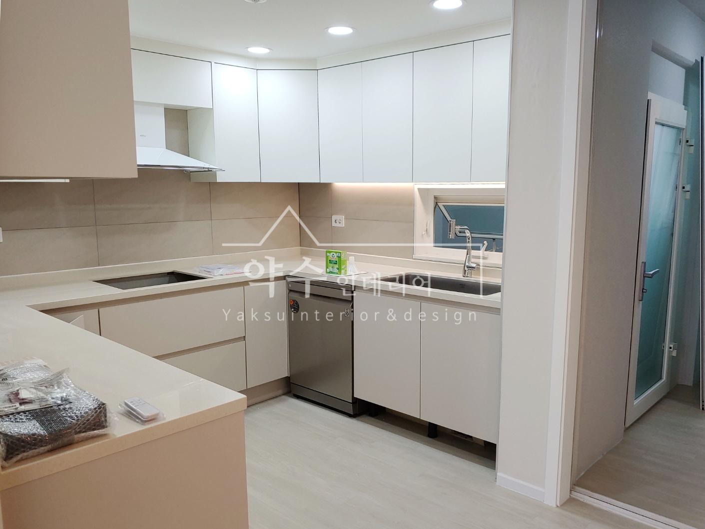 235149625_Nc64pg7I_2dc88dbea6a9170358fec196050115b06eef4eb5.jpg 이미지크게보기