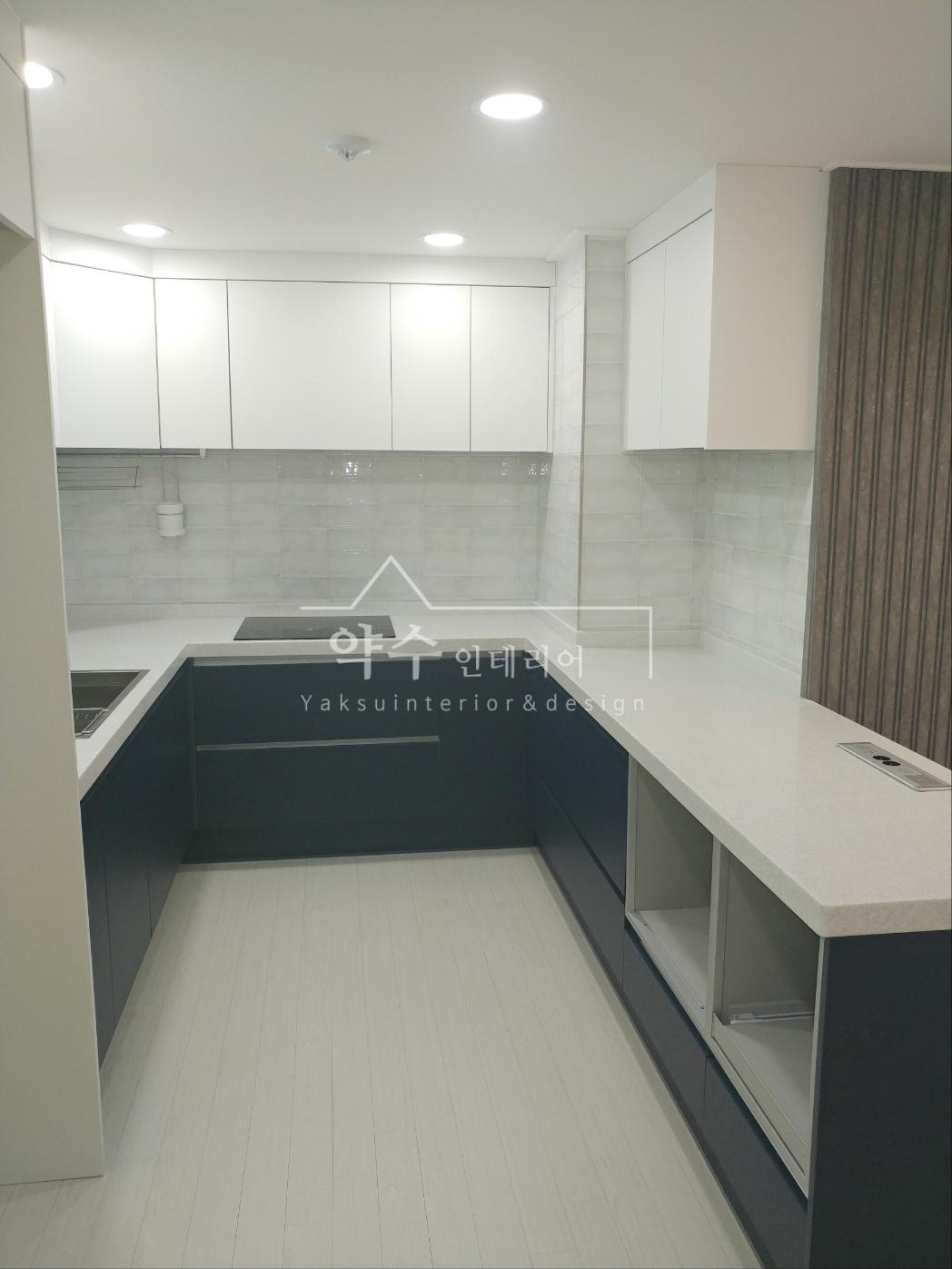 235149625_VDETOYhb_cbd2708c7e64b0e87a7373e3982405ea43b4b2c8.jpg 이미지크게보기