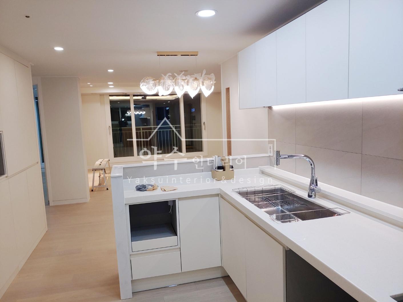 235149625_lFwWsGq6_46af7e8989649397d2fe326feba2d5bdc455001e.jpg 이미지크게보기